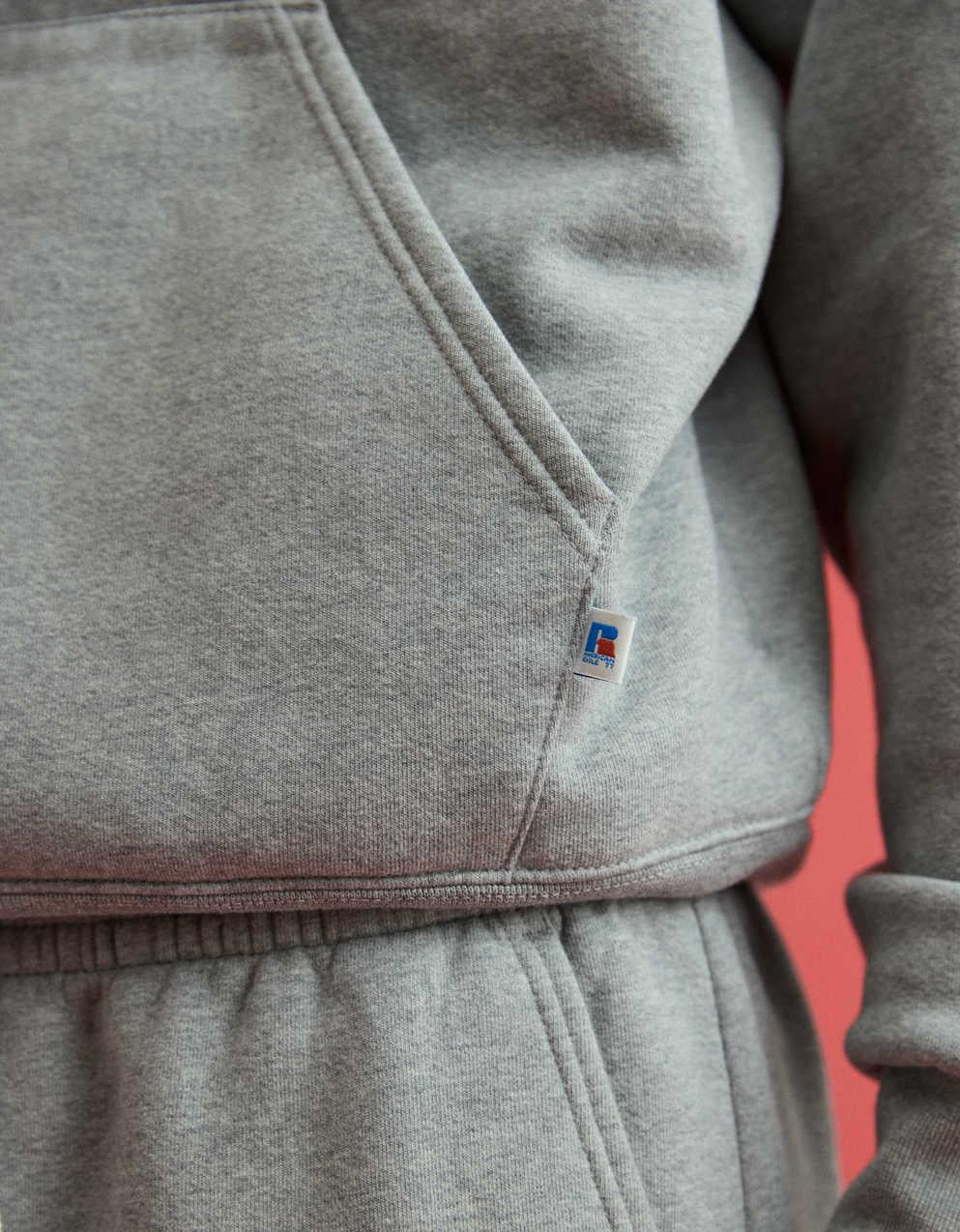 AE x Russell Athletic連帽衫