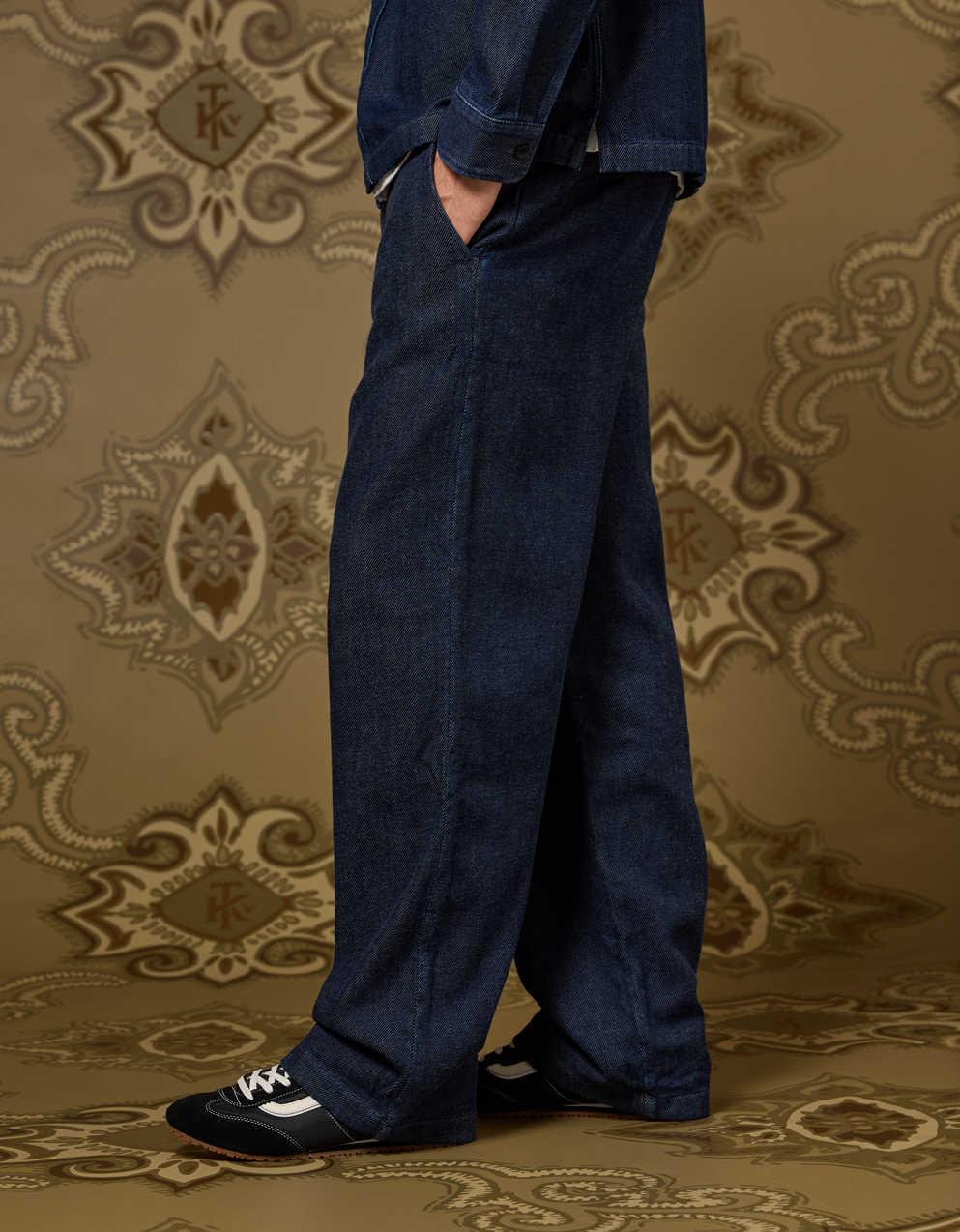 AE x Tru Kolors Chenille Pant