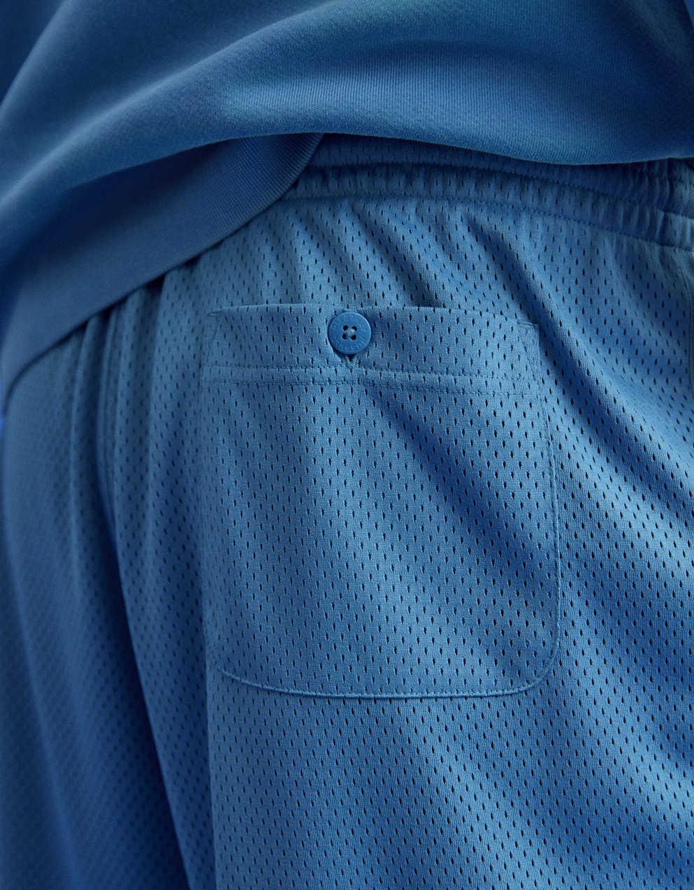 AE x Russell Athletic網眼 7 吋短褲