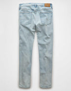 AE AirFlex+ TENCEL™ 纖維布料修身直筒牛仔褲