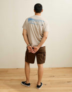 AE 標準剪裁圖案標誌 T 恤