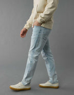 AE AirFlex+ TENCEL™ 纖維布料修身直筒牛仔褲
