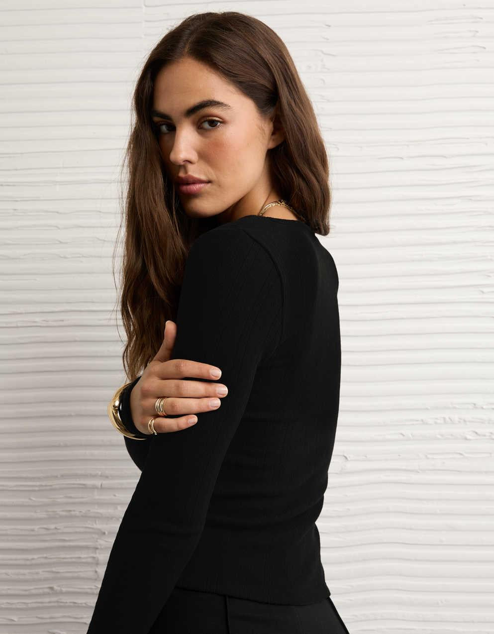 AE Long Sleeve Square Neck T-Shirt