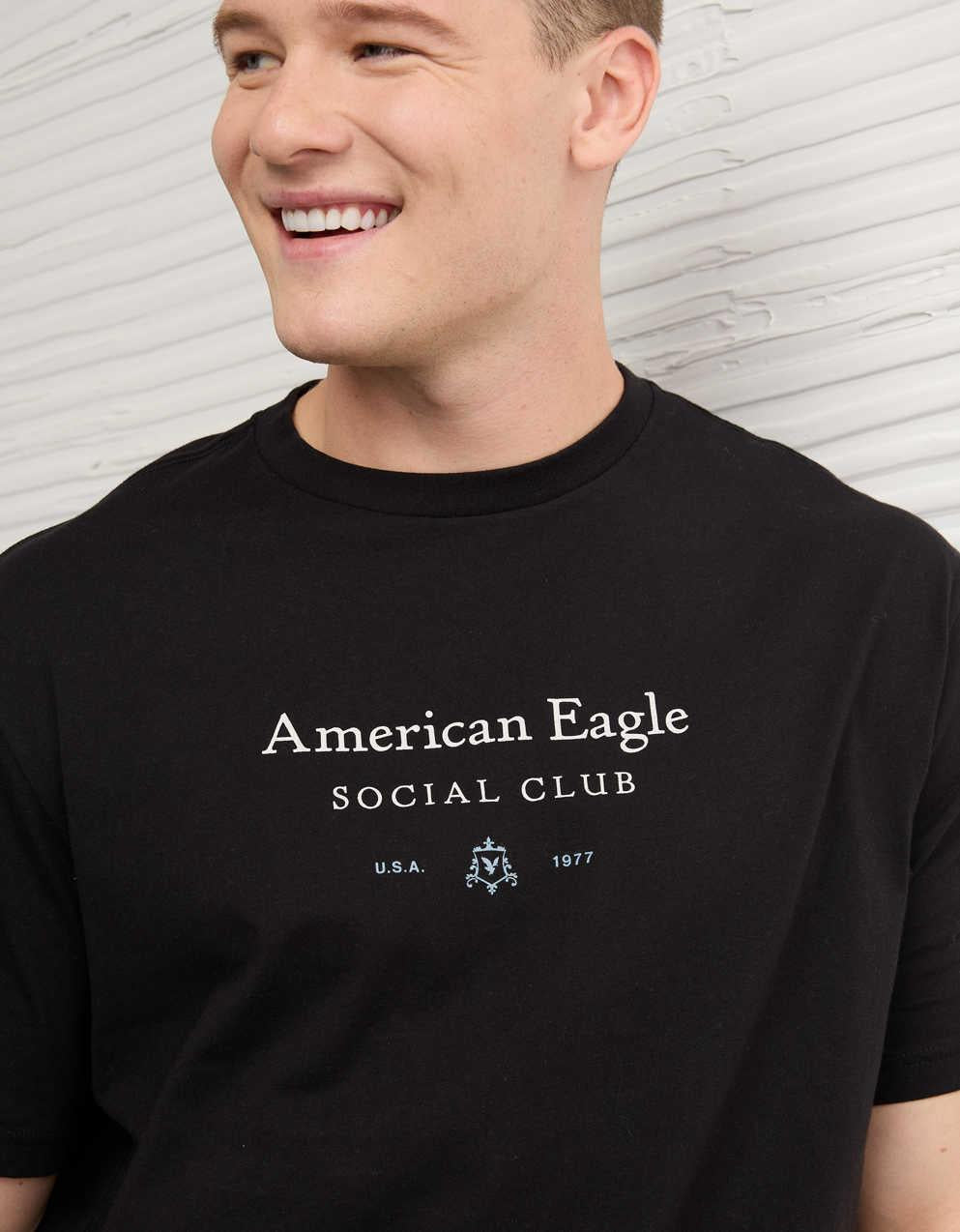 AE Standard Fit Logo Graphic T-Shirt