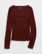 AE 長袖方領 T 恤