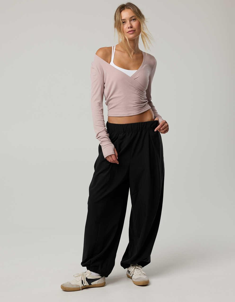 OFFLINE By Aerie Nice Moves Balloon Pant