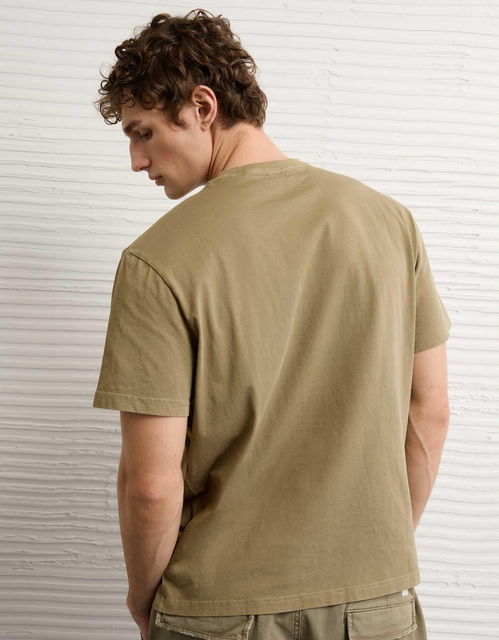 AE 標準剪裁標誌圖案 T 恤